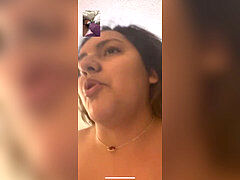 Latina jerks and unloads on FaceTime