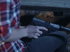 Store bryster, Brunette, Give finger, Udendørs, Fisse, Realitet, Høj, Bryster