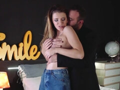Mary Kalisy gets pleasantly fucked in doggystyle position after giving head