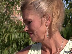 Блондинки, Грудастые, Постарше, Лесбиянка, Мастурбация, Милф, Киски, Мачеха