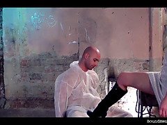 Bondage discipline sadomasochisme, Naakte man aangeklede vrouw, Vrouw, Fetisj, Voeten fetish, Hakken, Meesteres, Slaaf