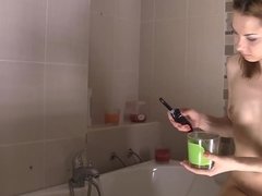 Man takes new flame to the bathroom and likes her pussy