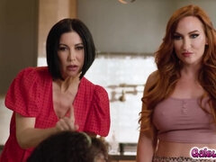 69, Rit, Velike joške, Kurac, Prstni, Lezbijke, Naravne joške, Igrače