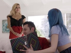 18 jahre, Besamung, Hundestellung, Fetisch, Hd, Natürlich, Pov, Jungendliche (18+)