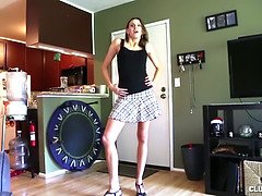 Veľké péro, Honění, Masturbácia, Dospelé, Milf  mčbp, Mamina, Z pohľadu účastníka, Nevlastná mama