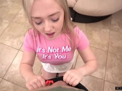 Amatør, Pik sutte, Buttet, Sædskud, Datter, Hårdt, Pov, Teenager