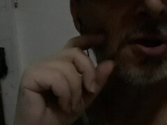 Amador amadora, Maduroa, Solo chão