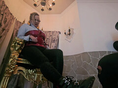 Amatéri, Bdsm, Femdom, Fetiš nôh, Poníženie, Milf  mčbp, Z pohľadu účastníka, Otrok