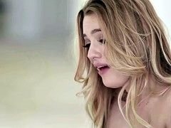 금발의, 흑갈색 머리, 레즈비언, 수음, 여배우, 빨간 머리, 청소년, 쓰리섬