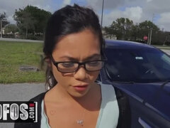 18 años, Asiático, Culo, Morena, Gafas, Sexo duro, Pov, Adolescente