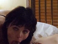 Amatör, Amerikansk, Avsugning, Brunett, Sperma shot, Fitta, Tatuering, Tuttar