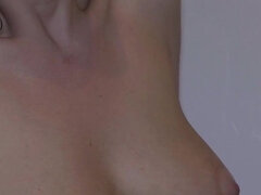 Amatör, Badrum, Europeisk, Fetisch, Glasögon, Milf, Kissar