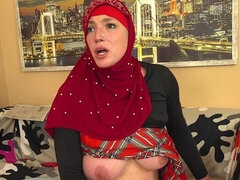 Arab, Stor stjärt, Stor kuk, Stora tuttar, Avsugning, Doggystyle, Milf