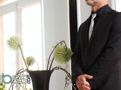 Stor røv, Stor pik, Blondine, Pik sutte, Komme i munden, Lille kvinde, Fisse, Bryster