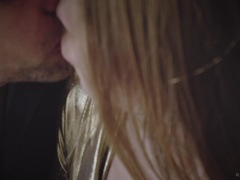 Blondine, Paar, Fingern, Küssen, Natürlich, Strümpfe, Tätowierung