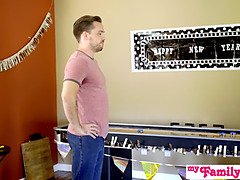 Leie, Arsch, Blasen, Braunhaarige, Besamung, Masturbation, Schreiend, Titten