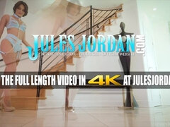 Anális szex, Hatalmas hátsó, Monumentális dákó, Tekintélyes didik, Érett feleség, Pornósztárok, Nuni, Tetkó