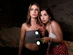 Perse, Sormetus, Suudella, Lesbo, Selkäsauna, Pillu, Strippaus, Teini