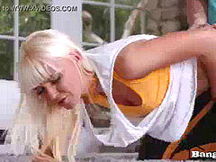 Milf  mčbp, Nevlastná mama