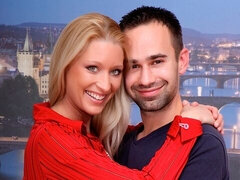 Amatör, Stor stjärt, Stora tuttar, Blondin, Avsugning, Doggystyle, Hardcore, Milf