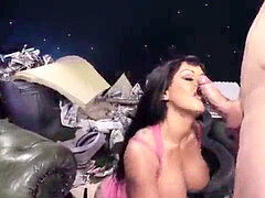 Ruskeahiuksinen, Spermashotti, Naamallinen, Sukkahousu, Tatuointi