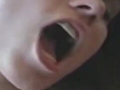 Cul, Sucer une bite, Brunette brune, Fille latino, Mère que j'aimerais baiser, Plan cul à trois, Rétro ancien