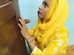 Seductive woman betrays lover in the wilderness (Hindi scenario)