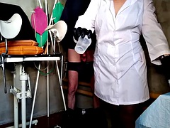 Peitos grandes, Jato de porra, Punheta, Maduroa, Mãe gostosa, Enfermeira, Calcinha, Tetas