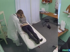 Pik sutte, Sædskud, Doktor, Give finger, Sygeplejerske, Pov, Uniform, Snugkigger