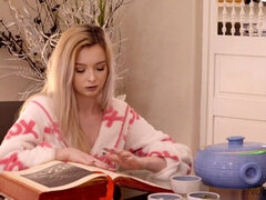 Veľké kozy, Blondína, Kuřba, Striekanie semena, Hardcore, Orgie, Švédska rojka