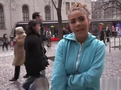 Brunetka, Roztomilá, Péro, Hd, Přírodní, Různé pohledy, Na veřejnosti, Tetování