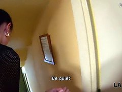 Vacker, Avsugning, Brunett, Cougar, Långt ner i halsen, Milf, Mamma, Fitta