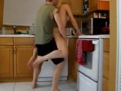 Amatőr, Popó, Kebles, Pénisz, Érett feleség, Természetes, Mellbimbók, Nuni