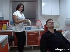 Anal, Vacker, Stor kuk, Avsugning, Slampa, Tatuering, Tajt, Hora