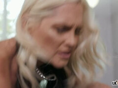 Большая жопа, Минет, Член, Лизание, На природе, Киски, Тату, Подглядывание