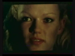 큰 엉덩이, 큰 가슴, 입에 사정, 하드코어, 자연의 가슴, 쓰리섬, 젖가슴, 빈티지