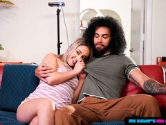 Stor stjärt, Stor kuk, Stora tuttar, Blondin, Avsugning, Doggystyle, Mellanrasig, Kort hår