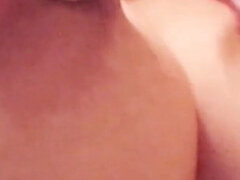 Amatööri, Isot tissit, Brittiläinen, Hieronta, Nännit, Pillu, Tissit