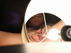 Μεγάλα βυζιά, Μελαχροινή, Ηδ, Δαντέλα, Φυσικά, Φυσικά βυζιά, Μόνος, Πείραγμα