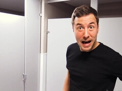 Blondine, Blasen, Vollbusig, Hundestellung, Aufs gesicht abspritzen, Hd, Natürlichen titten, Reiten