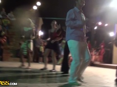 Morena, Masturbación