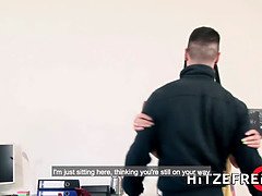 Hitzefrei Texas Patti enjoys being fucked by y. studs