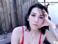 Amatör, Par, Liten och nätt, Verklighet