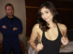 Soverom, Stor rumpe, Stor kukk, Kukk suging, Brunette, Naturlige bryster, Tenåring, Pupper