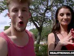 Anal, Rubia, Mamada, Tacones, Mamá, Realidad, Gritar, Adolescente