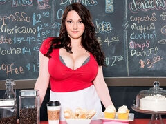 Enthousiasteling, Mooie dikke vrouwen, Grote kont, Grote mammen, Bruinharig, Vingeren, Moeder die ik wil neuken, Strippen