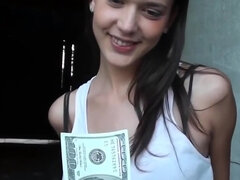 Anal, Kukk suging, Brunette, Ansiktssperm, Utendørs, Offentlig, Trekant