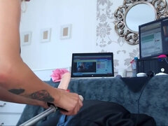 Anal, Cul, Gros seins, Mère que j'aimerais baiser, Solo, Gicler, Jouets, Webcam