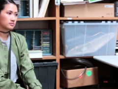 Ασιάτης, Σε στάση σκύλου στα τέσσερα, Ηδ, Πραγματικότητα, Έφηβος, Βυζιά