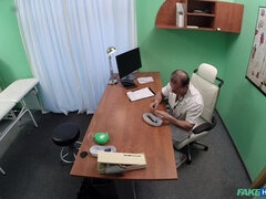 Boquete, Doutor, Transar de quatro, Lambendo, Enfermeira, Xoxota, Uniforme, Voyeur